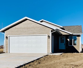 2924 Hutt Court
